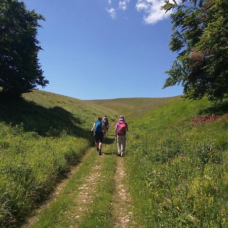 Camping Villaggio Il Collaccio Preci Esterno foto