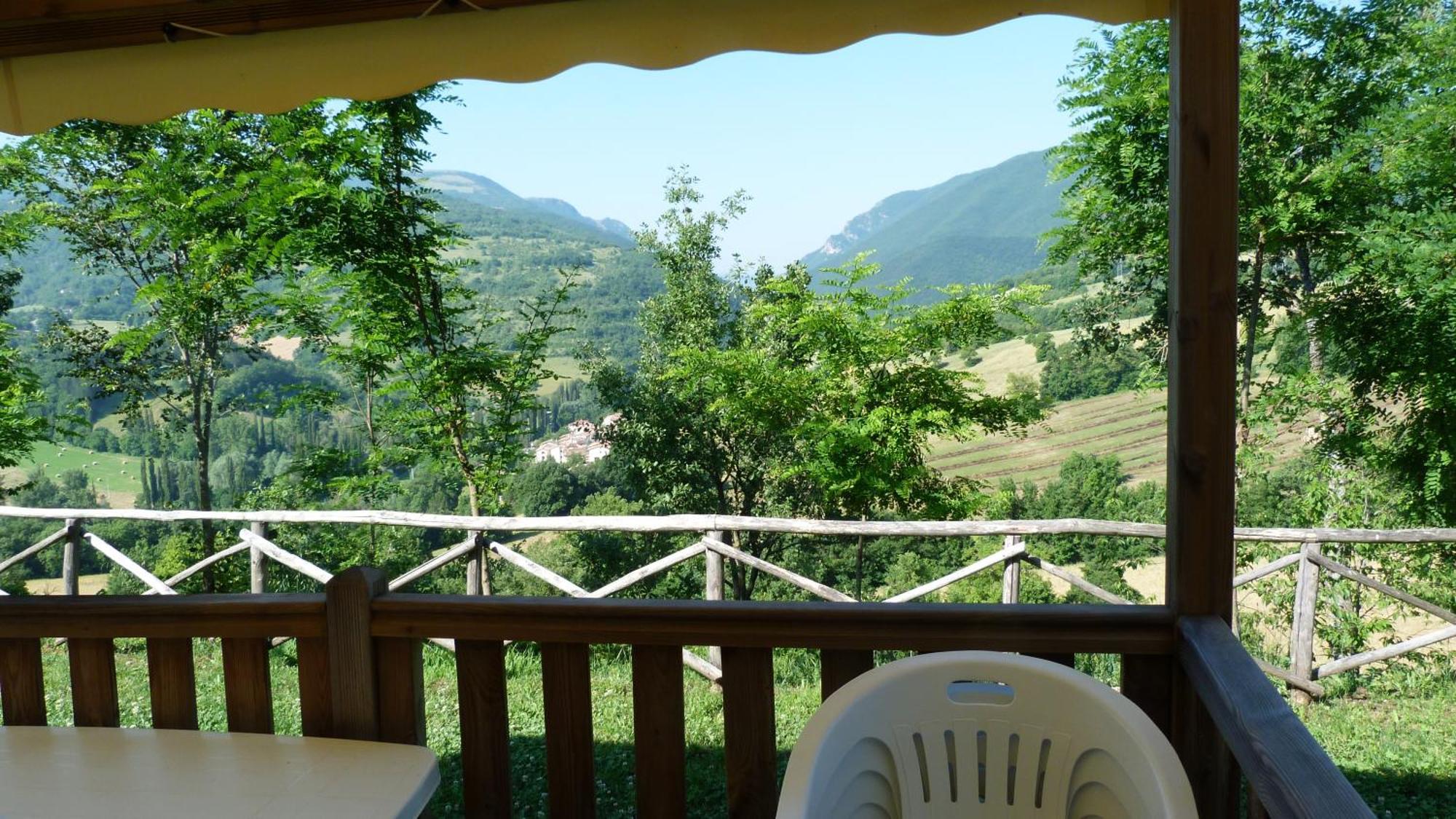 Camping Villaggio Il Collaccio Preci Esterno foto
